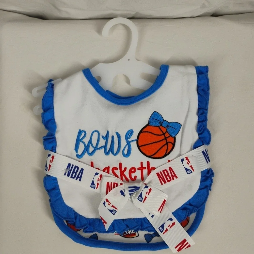 New NBA OKC Little Thunder Fan Bows & Basketball Infant‎ Baby Bib 2ct Oklahoma